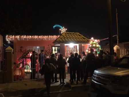 los peregrinos pidiendo posada